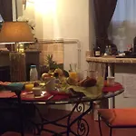 Les Allees De Bellecour Апартаменты